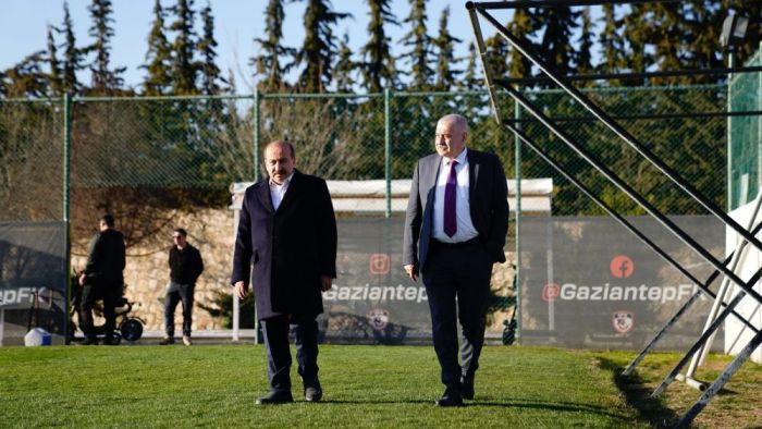 Flaş.. Flaş.. TBMM Amiri Sermet Atay konuştu; "Gaziantep FK düşmeyecek"