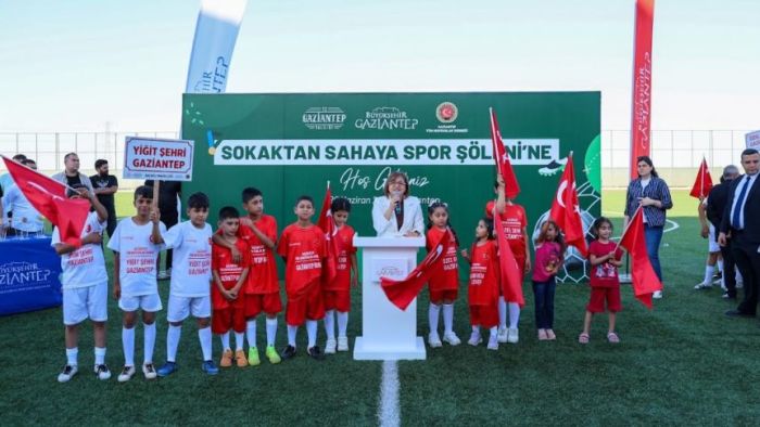 Sokaktan sahaya spor şöleni.. Büyükşehir'den bir ilk daha