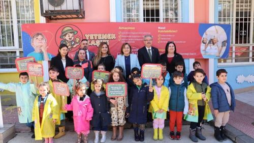 Fatma  Şahin, "şehrim okulum" projesi kapsamında velilerle buluştu