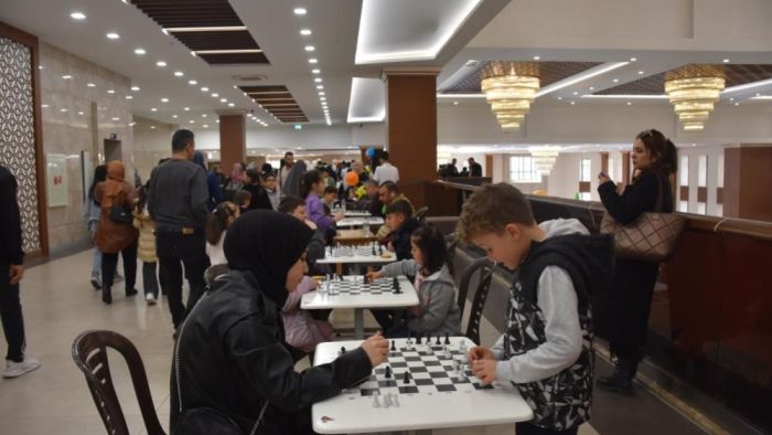 Şahinbey Belediyesi Çocuk Şenliği’ne 100 bin kişi katıldı