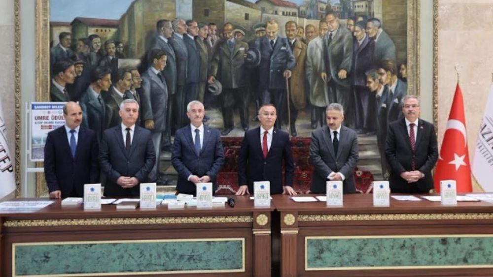 Şahinbey Belediyesi 163 öğrenciyi Umre'ye götürecek