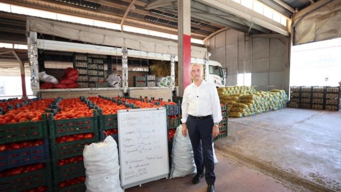 Şahinbey Belediyesi’nin "Üreticiden tüketiciye tarla fiyatına" projesine yoğun ilgi