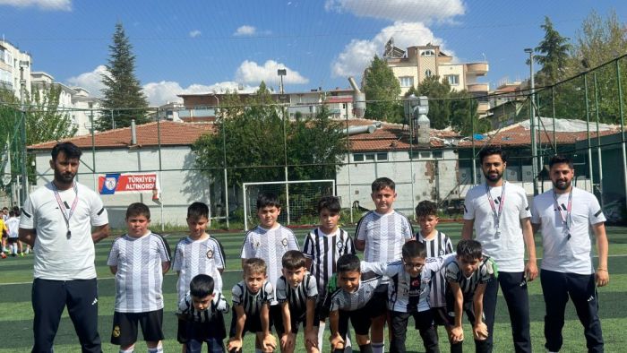 Gaziantep Altay Futbol Okulu, geleceğin yıldızlarını yetiştiriyor