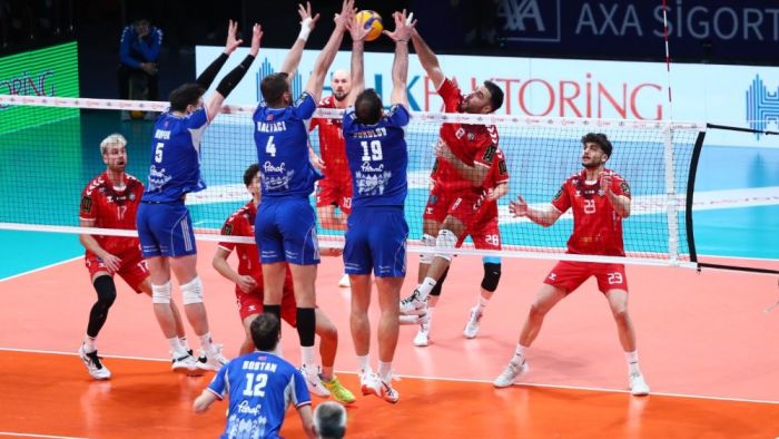 Gaziantep GSK Halkbank'ı Ankara'da devirdi 2-3