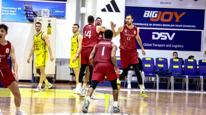 Gaziantep Basketbol, Fenerbahçe’ye acımadı