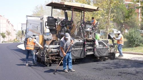 Şehitkamil'de yol seferberliği sürüyor
