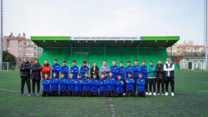 Şehitkamil Belediyespor U14 Takımı Türkiye Şampiyonluğu için gitti