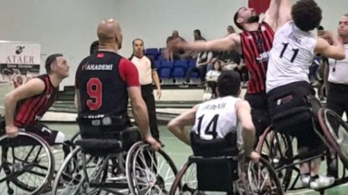 Engelsiz Şahinler'den Ankara'da muhteşem sonuç: 47-74