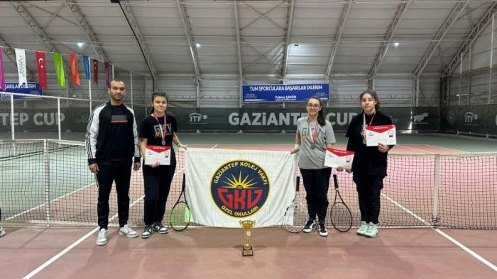 GKV’lilerin tenis başarısı