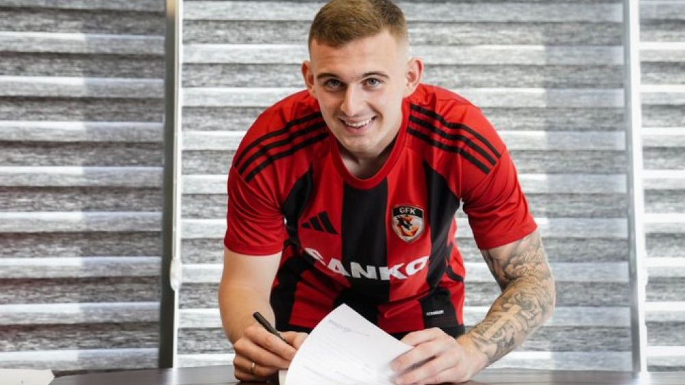 Kacper Kozlowski'den Galatasaray mesajı! Gidiyor mu?