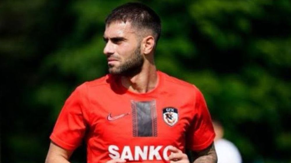 Gaziantep FK'lı İlker Karakaş Adana yolcusu