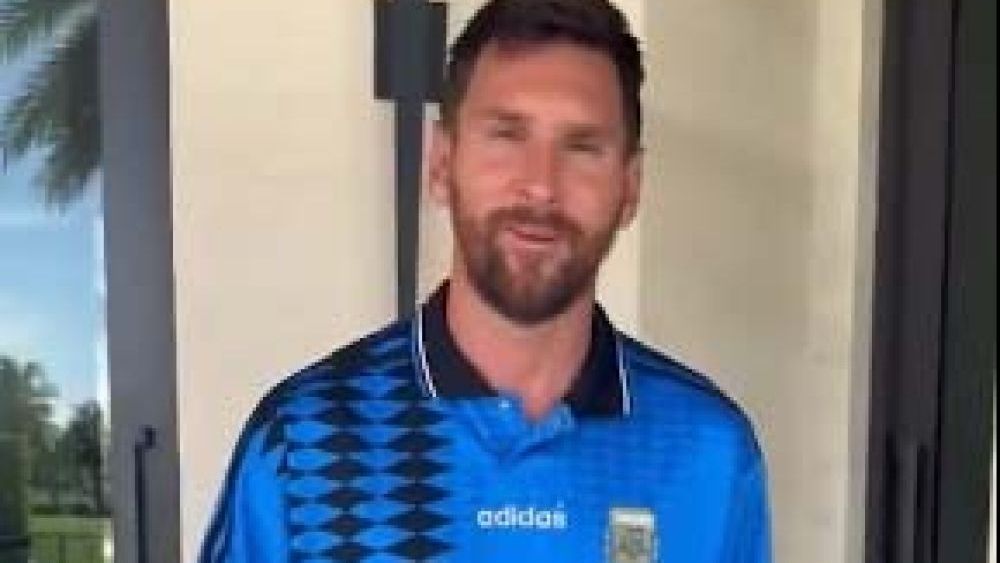 O forma 10’nun üzerinde! Messi tarihe gitti