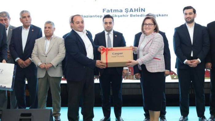 Gaziantep Büyükşehir'den muhtarlara destek sürüyor