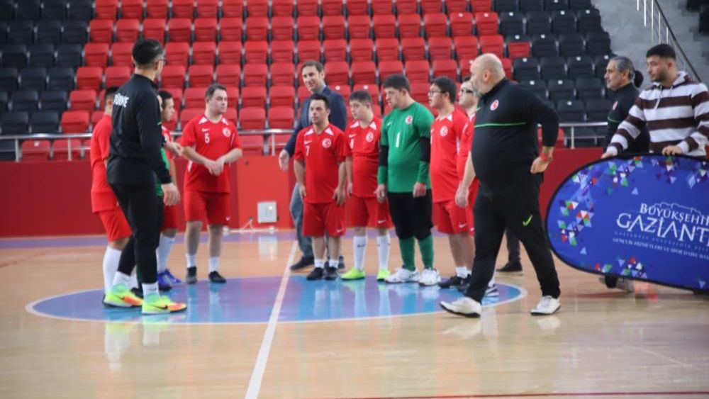 Futsal milli takımı Gaziantep'te