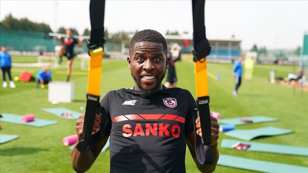 Gaziantep FK'dan ayrılan Papy Djilobodji yeniden dönüyor