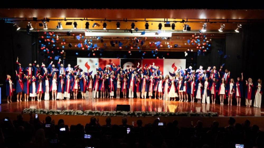 SANKO Üniversitesi Tıp Fakültesinde mezuniyet coşkusu