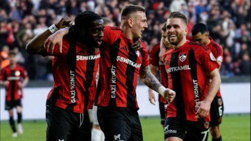 Gaziantep FK’da oyuncular para için mi oynamıyor? Ne kadar alacakları var?