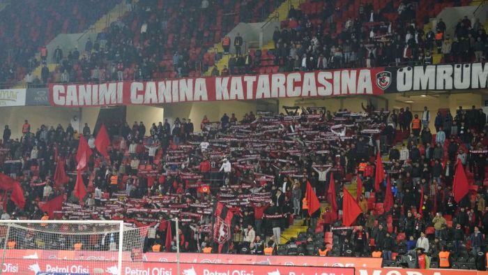 Gaziantep FK'nın Kayseri maçına kaç taraftar geldi?