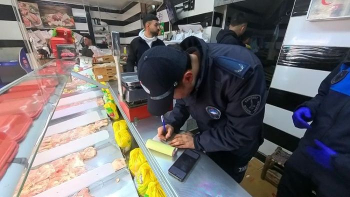 Şahinbey Belediyesi zabıta ekiplerinden Ramazan öncesi denetim